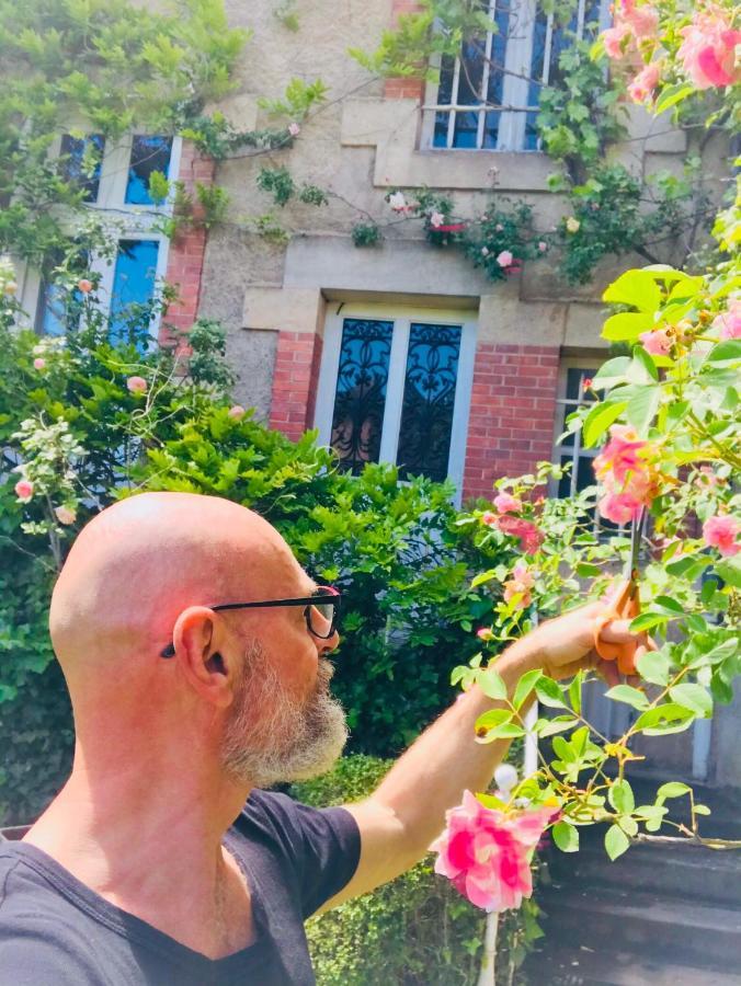 La Maison Des Roses Moulins  Exteriér fotografie